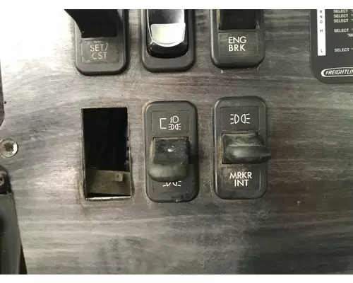 Freightliner COLUMBIA 112 Dash Assembly
