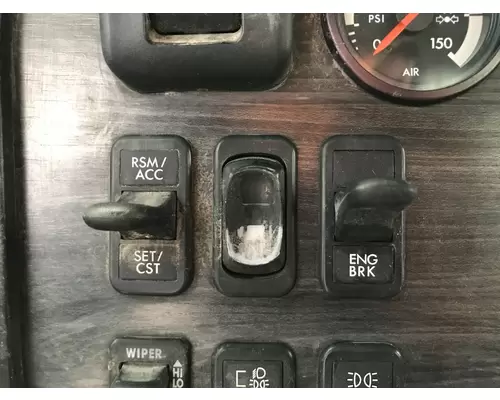 Freightliner COLUMBIA 112 Dash Assembly
