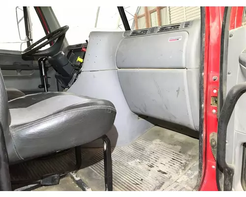 Freightliner COLUMBIA 112 Dash Assembly
