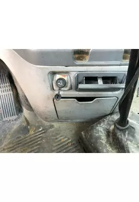 Freightliner COLUMBIA 112 Dash Panel