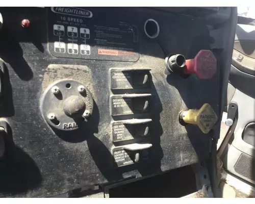 Freightliner COLUMBIA 112 Dash Panel