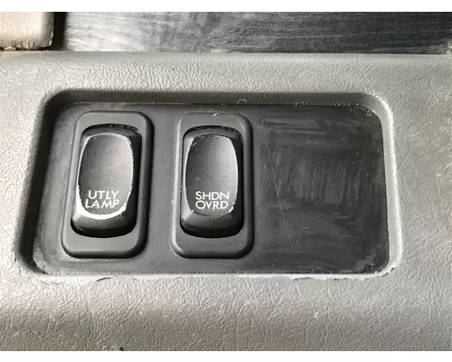 Freightliner COLUMBIA 112 Dash Panel