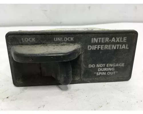 Freightliner COLUMBIA 112 DashConsole Switch