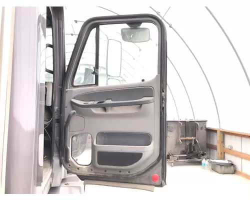 Freightliner COLUMBIA 112 Door Assembly, Front