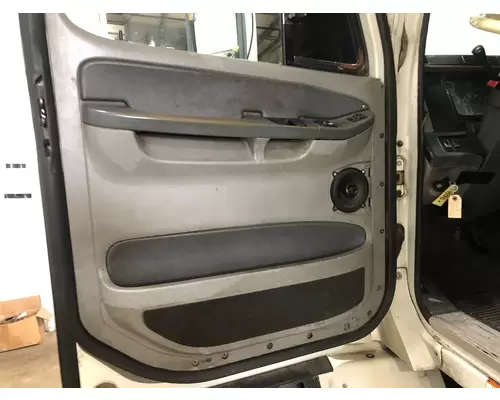 Freightliner COLUMBIA 112 Door Assembly, Front