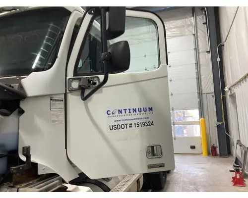 Freightliner COLUMBIA 112 Door Assembly, Front