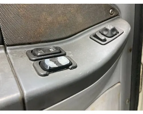 Freightliner COLUMBIA 112 Door Assembly, Front