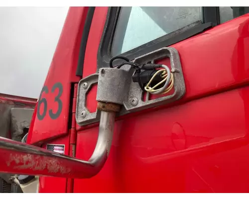 Freightliner COLUMBIA 112 Door Mirror