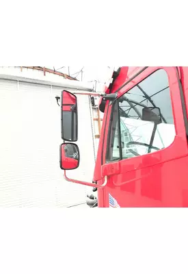 Freightliner COLUMBIA 112 Door Mirror