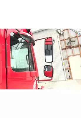 Freightliner COLUMBIA 112 Door Mirror