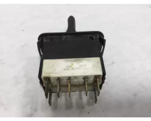 Freightliner COLUMBIA 112 Electrical Misc. Parts