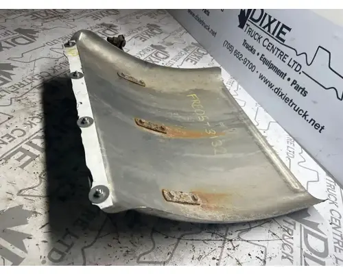 Freightliner COLUMBIA 112 Fender