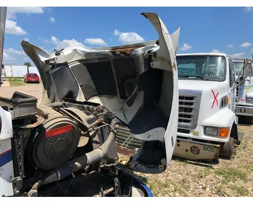 Freightliner COLUMBIA 112 Hood