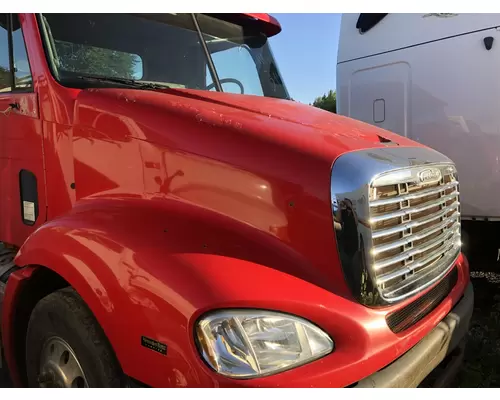 Freightliner COLUMBIA 112 Hood