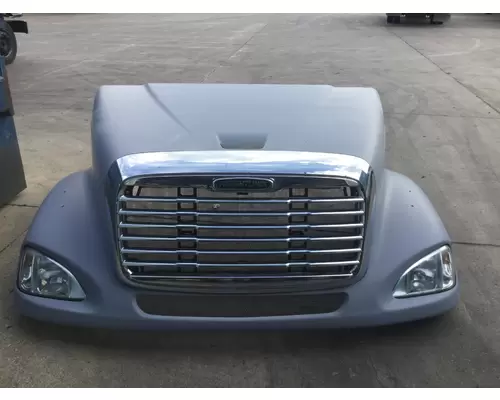 Freightliner COLUMBIA 112 Hood