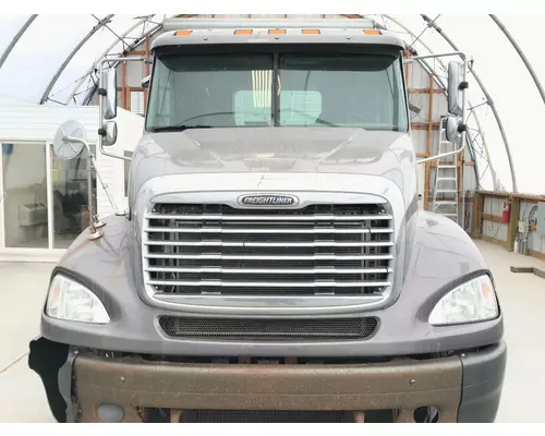 Freightliner COLUMBIA 112 Hood