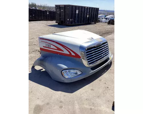 Freightliner COLUMBIA 112 Hood