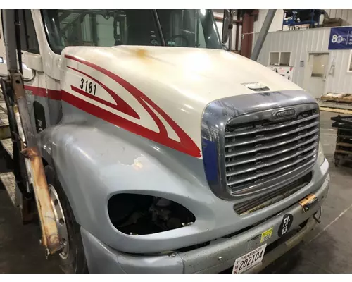 Freightliner COLUMBIA 112 Hood