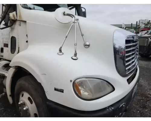 Freightliner COLUMBIA 112 Hood