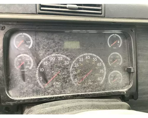 Freightliner COLUMBIA 112 Instrument Cluster