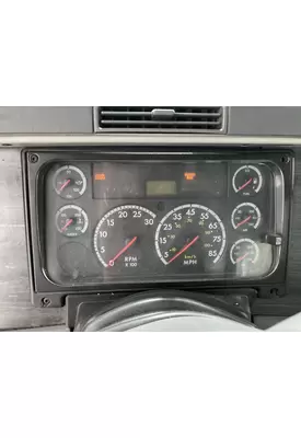 Freightliner COLUMBIA 112 Instrument Cluster