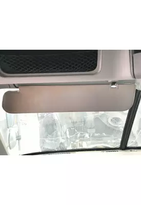 Freightliner COLUMBIA 112 Interior Sun Visor