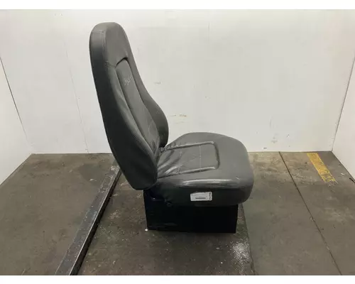 Freightliner COLUMBIA 112 Seat (non-Suspension)