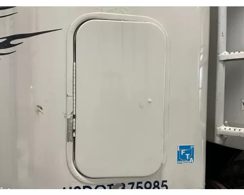 Freightliner COLUMBIA 112 Sleeper Door