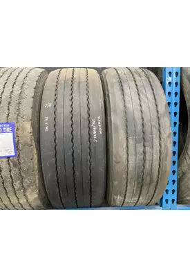 Freightliner COLUMBIA 112 Tires