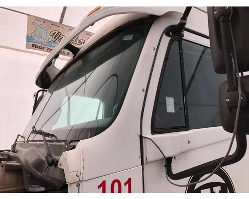 Freightliner COLUMBIA 120 A Pillar Panel