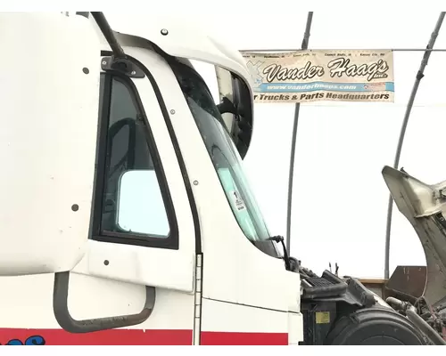 Freightliner COLUMBIA 120 A Pillar Panel