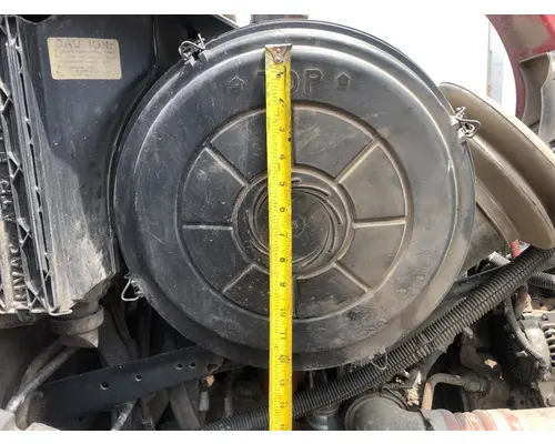 Freightliner COLUMBIA 120 Air Cleaner