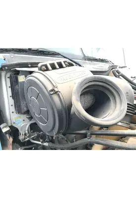 Freightliner COLUMBIA 120 Air Cleaner