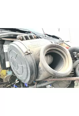 Freightliner COLUMBIA 120 Air Cleaner