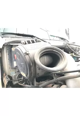 Freightliner COLUMBIA 120 Air Cleaner