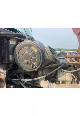Freightliner COLUMBIA 120 Air Cleaner