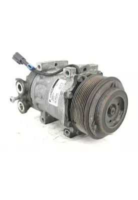 Freightliner COLUMBIA 120 Air Conditioner Compressor