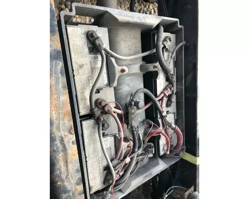 Freightliner COLUMBIA 120 Battery Box