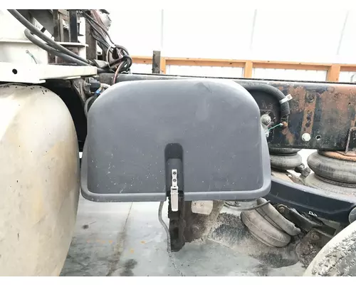 Freightliner COLUMBIA 120 Battery Box