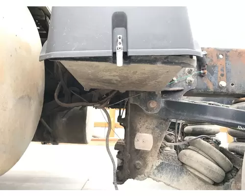 Freightliner COLUMBIA 120 Battery Box