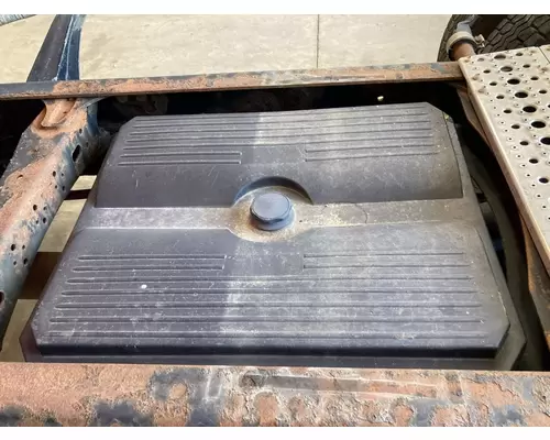 Freightliner COLUMBIA 120 Battery Box