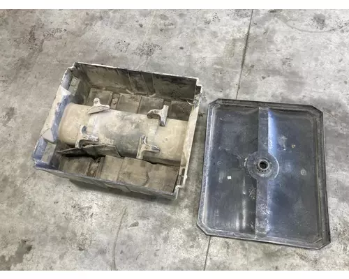Freightliner COLUMBIA 120 Battery Box