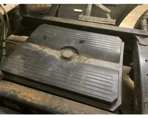 Freightliner COLUMBIA 120 Battery Box