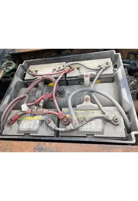 Freightliner COLUMBIA 120 Battery Box