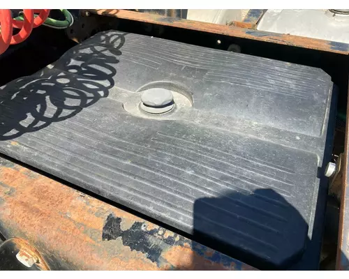 Freightliner COLUMBIA 120 Battery Box