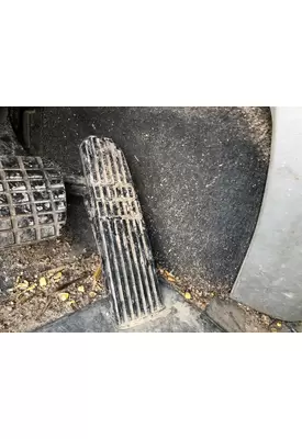 Freightliner COLUMBIA 120 Body, Misc. Parts