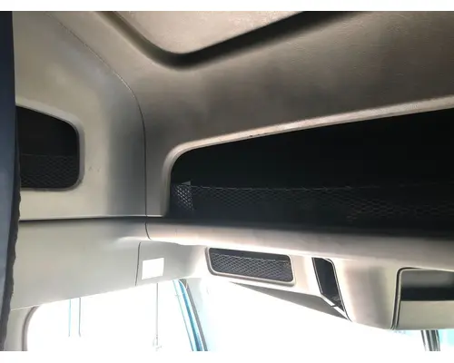 Freightliner COLUMBIA 120 Body, Misc. Parts