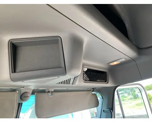 Freightliner COLUMBIA 120 Body, Misc. Parts