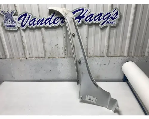 Freightliner COLUMBIA 120 Body, Misc. Parts