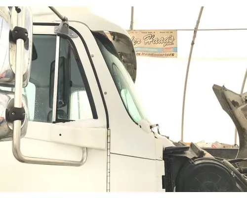 Freightliner COLUMBIA 120 Body, Misc. Parts